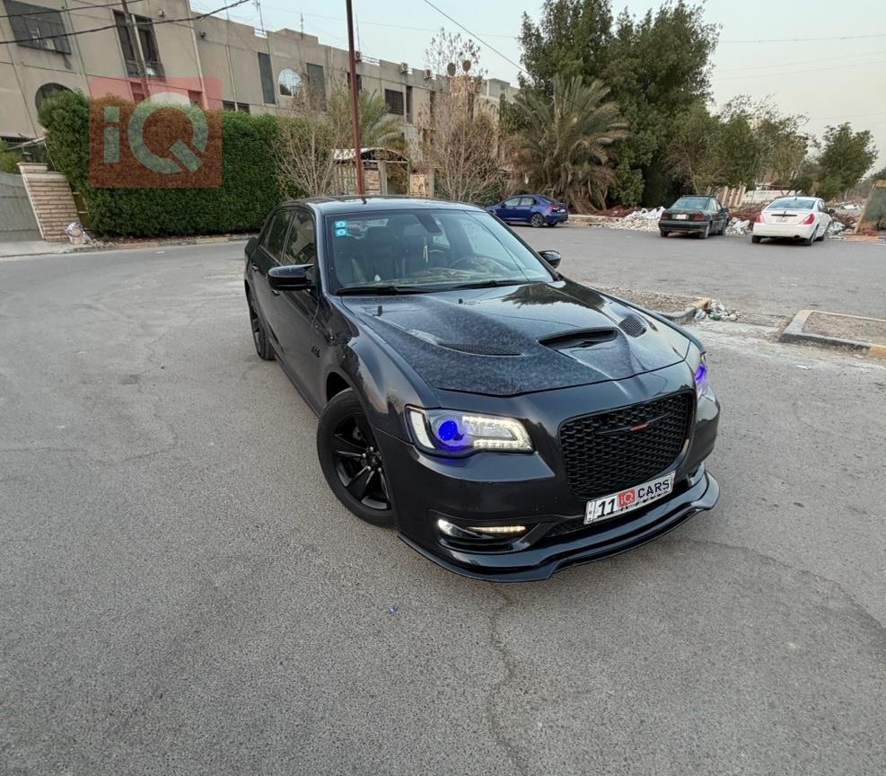 كرايسلر 300